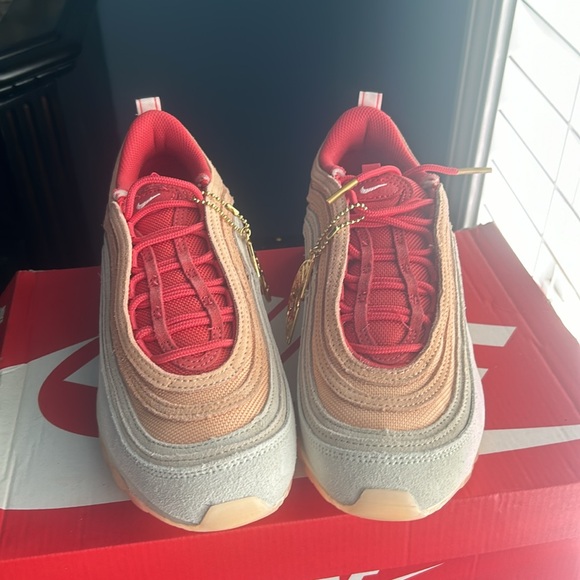 Brand new. AIR MAX 97 - Picture 4 of 5